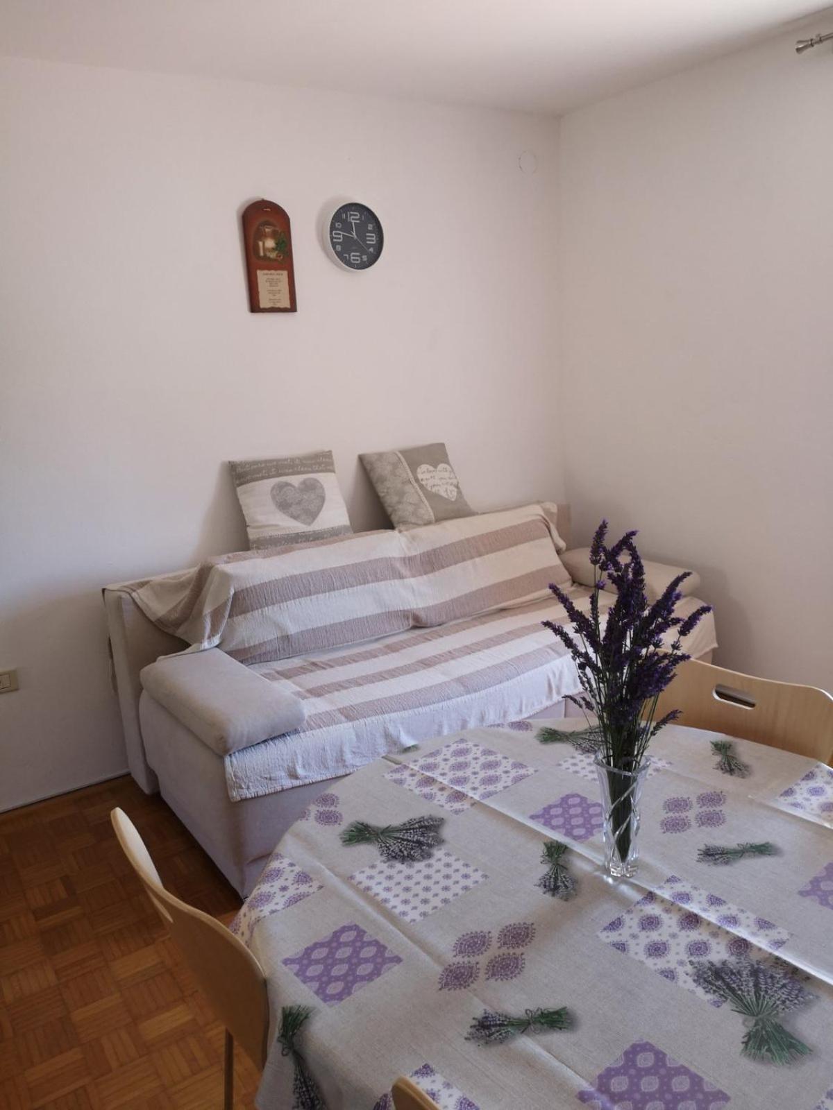 Apartma Ester Lucija Exteriér fotografie